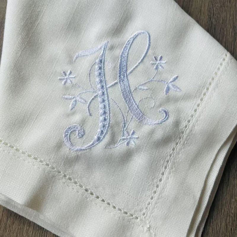 2Pcs Flower Letter Embroidery  - Monogrammed Handkerchief ulasan dan harga